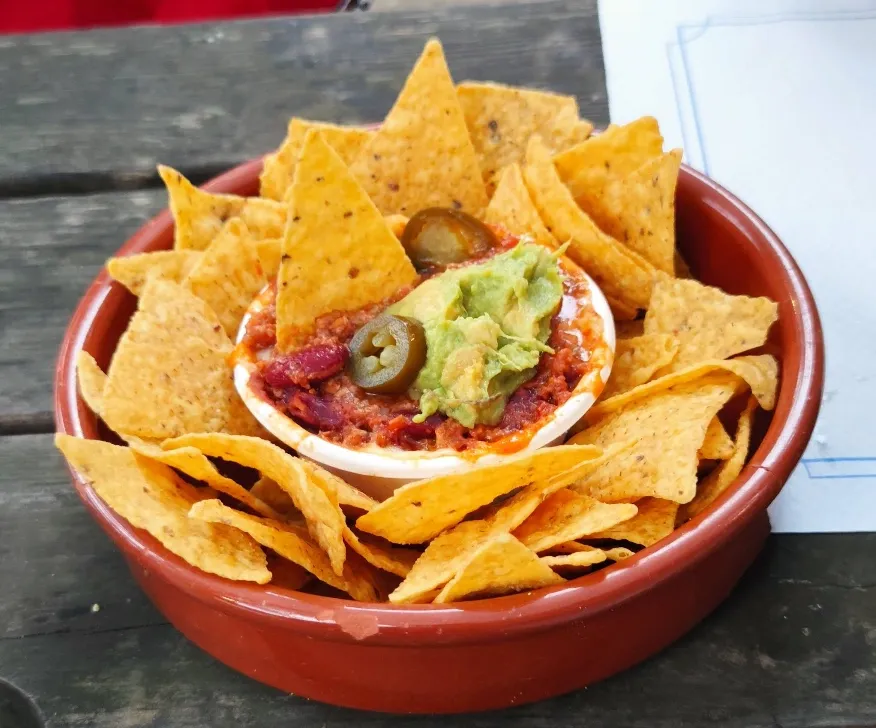 Nachos Pasodoble con guacamole
